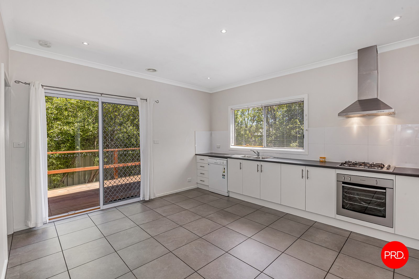 3/48 Baynton St  KYNETON 4
