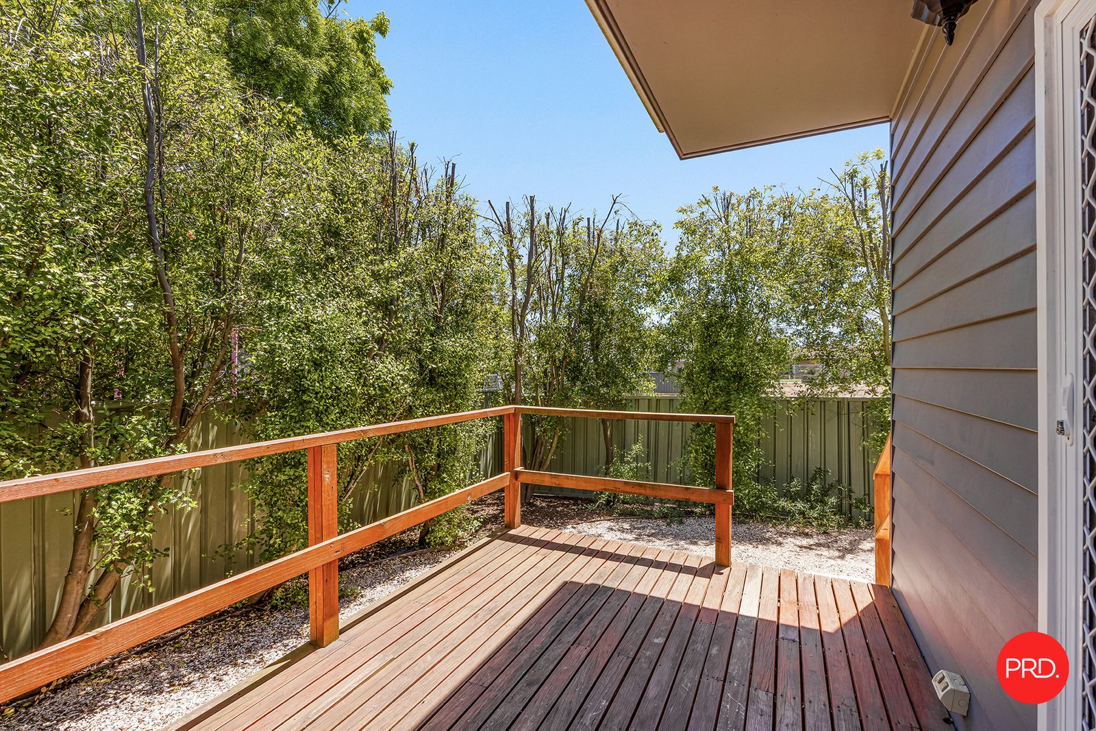 3/48 Baynton St  KYNETON 10