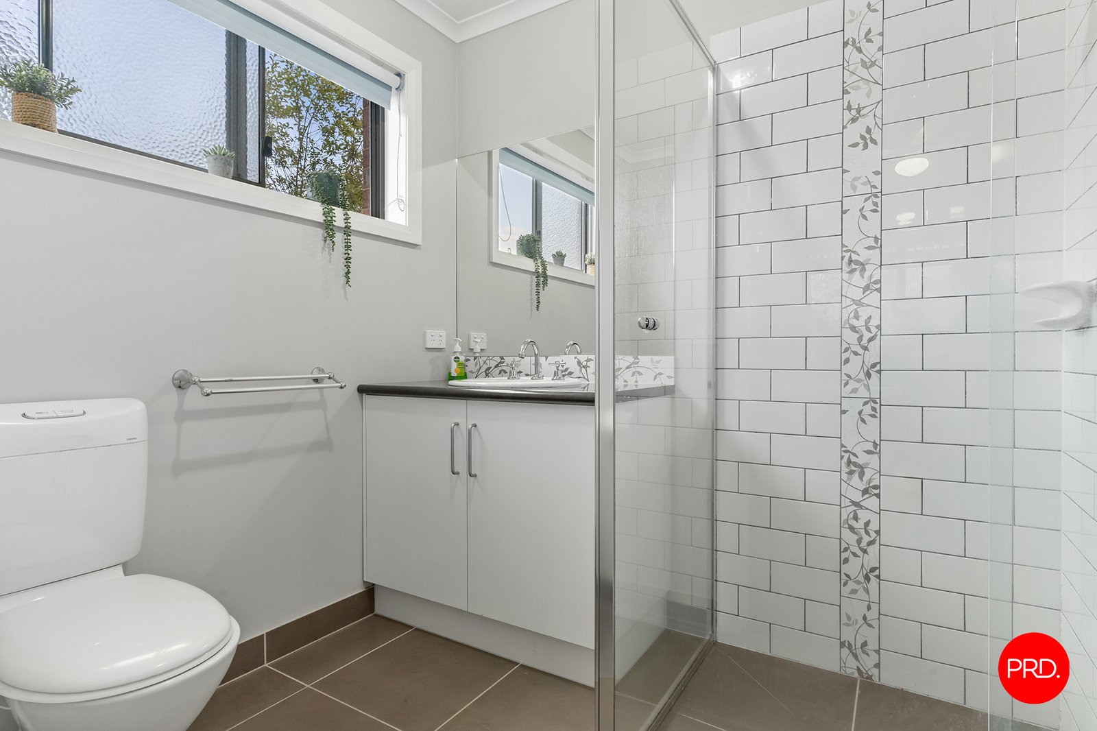 3/48B Strickland Street ASCOT 10