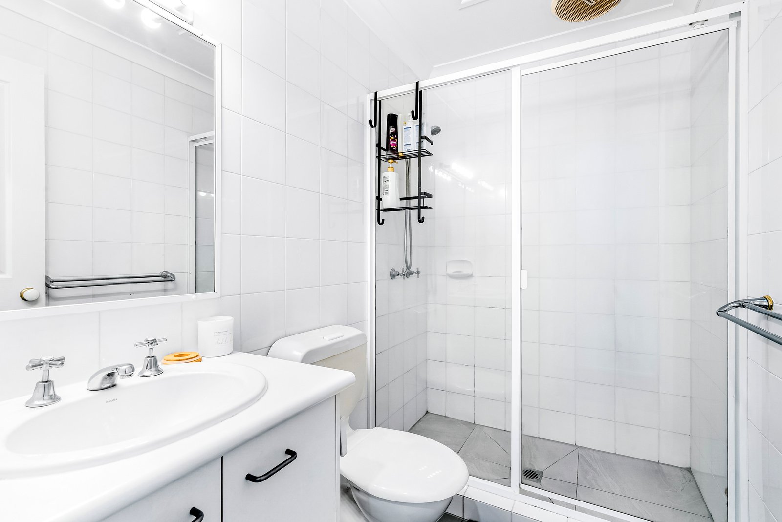 3/49-53 Dutton Street COOLANGATTA 5