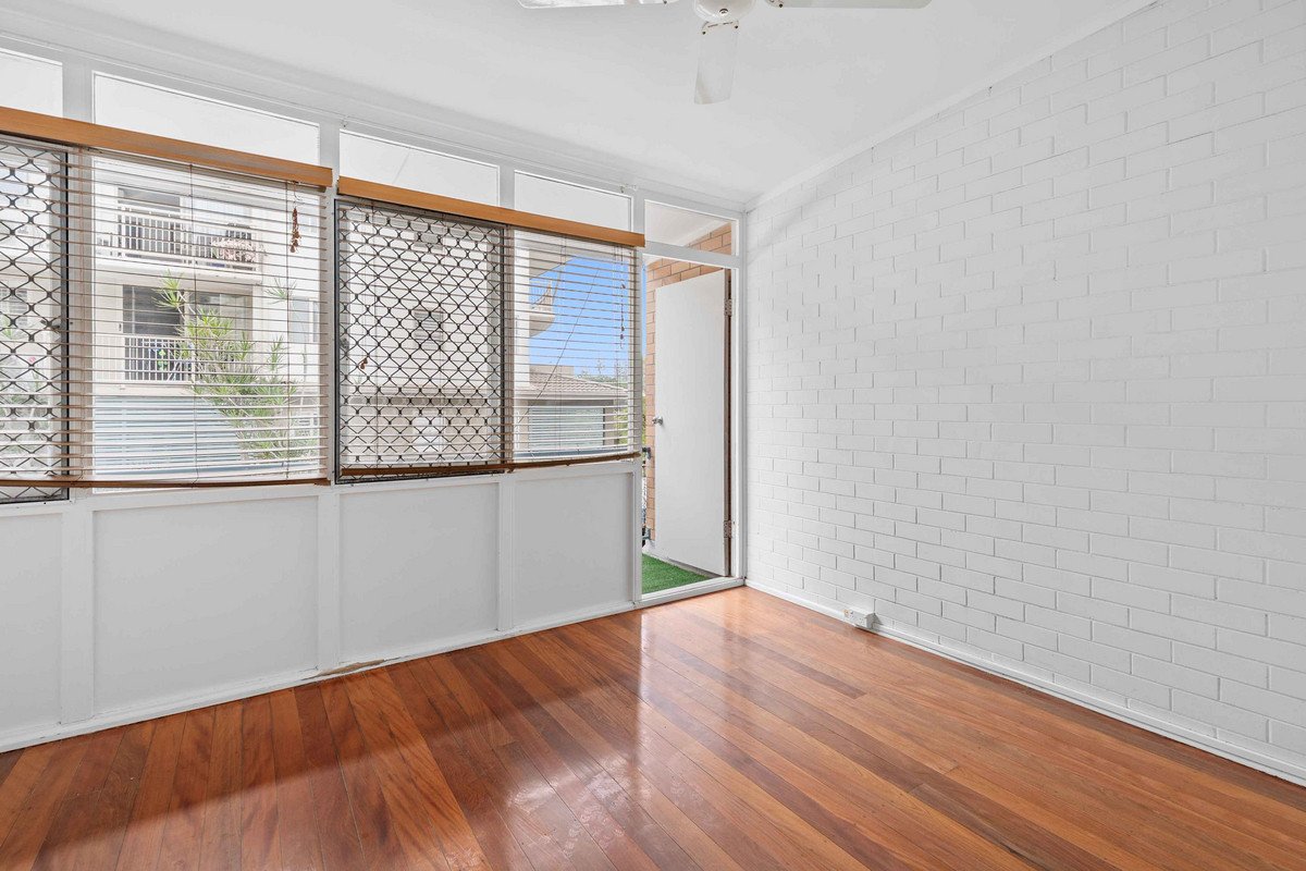 3/49 Connor Street BURLEIGH HEADS 6