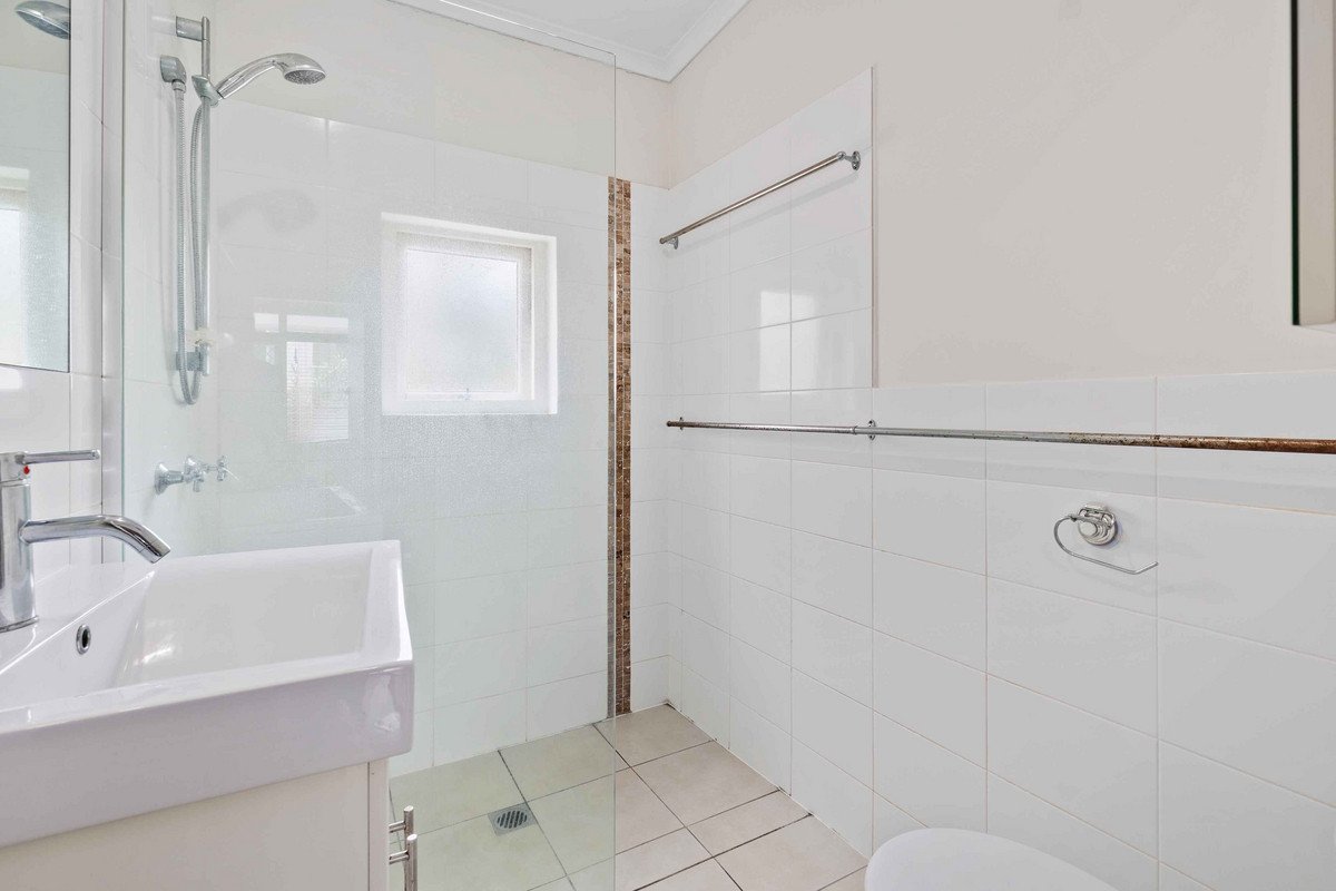 3/49 Connor Street BURLEIGH HEADS 8