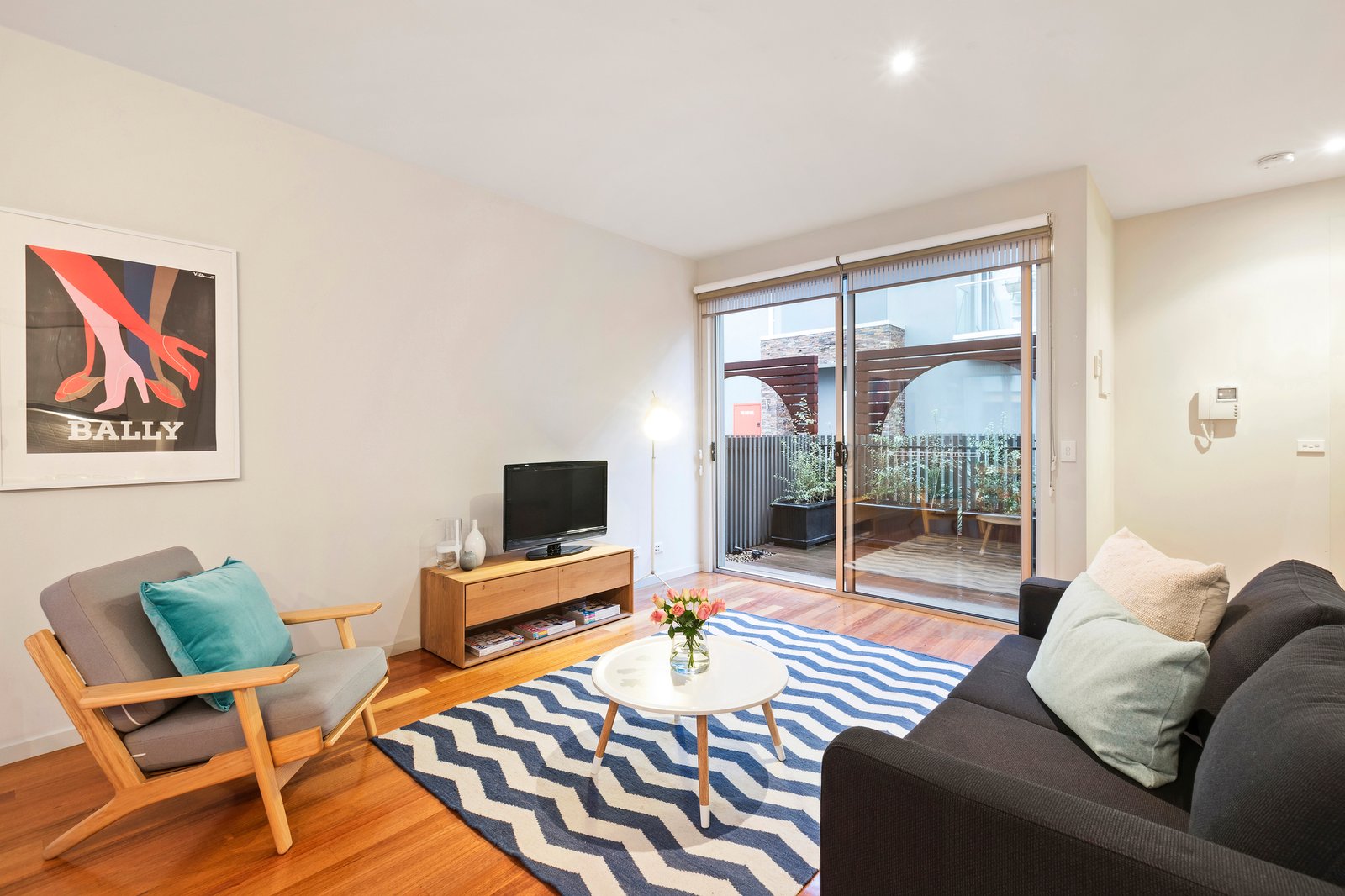 Real Estate and Property in 3/496 Dandenong Road, Caulfield North, VIC