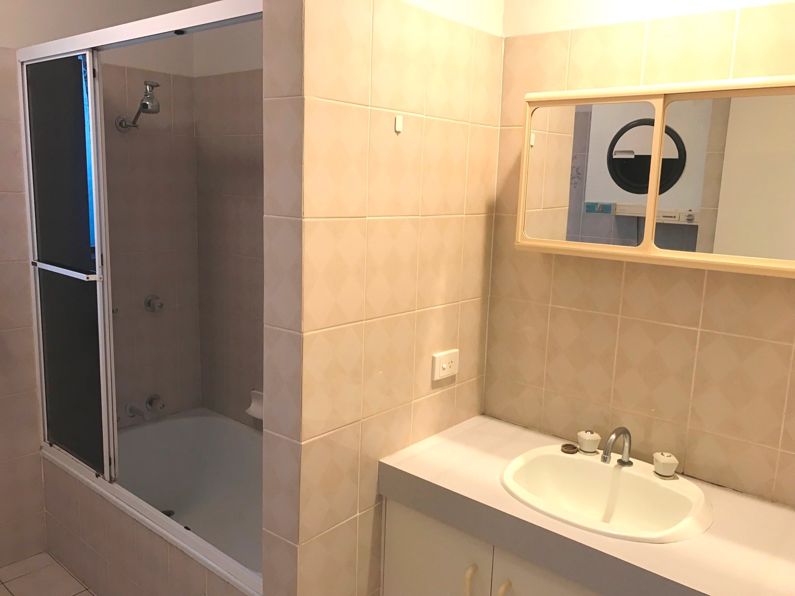 3/497 Creek Road MOUNT GRAVATT 6