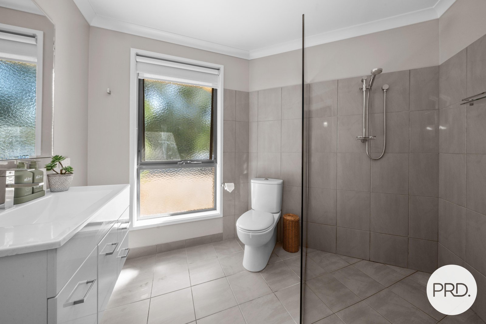 34A Glen Lea Road PONTVILLE 8