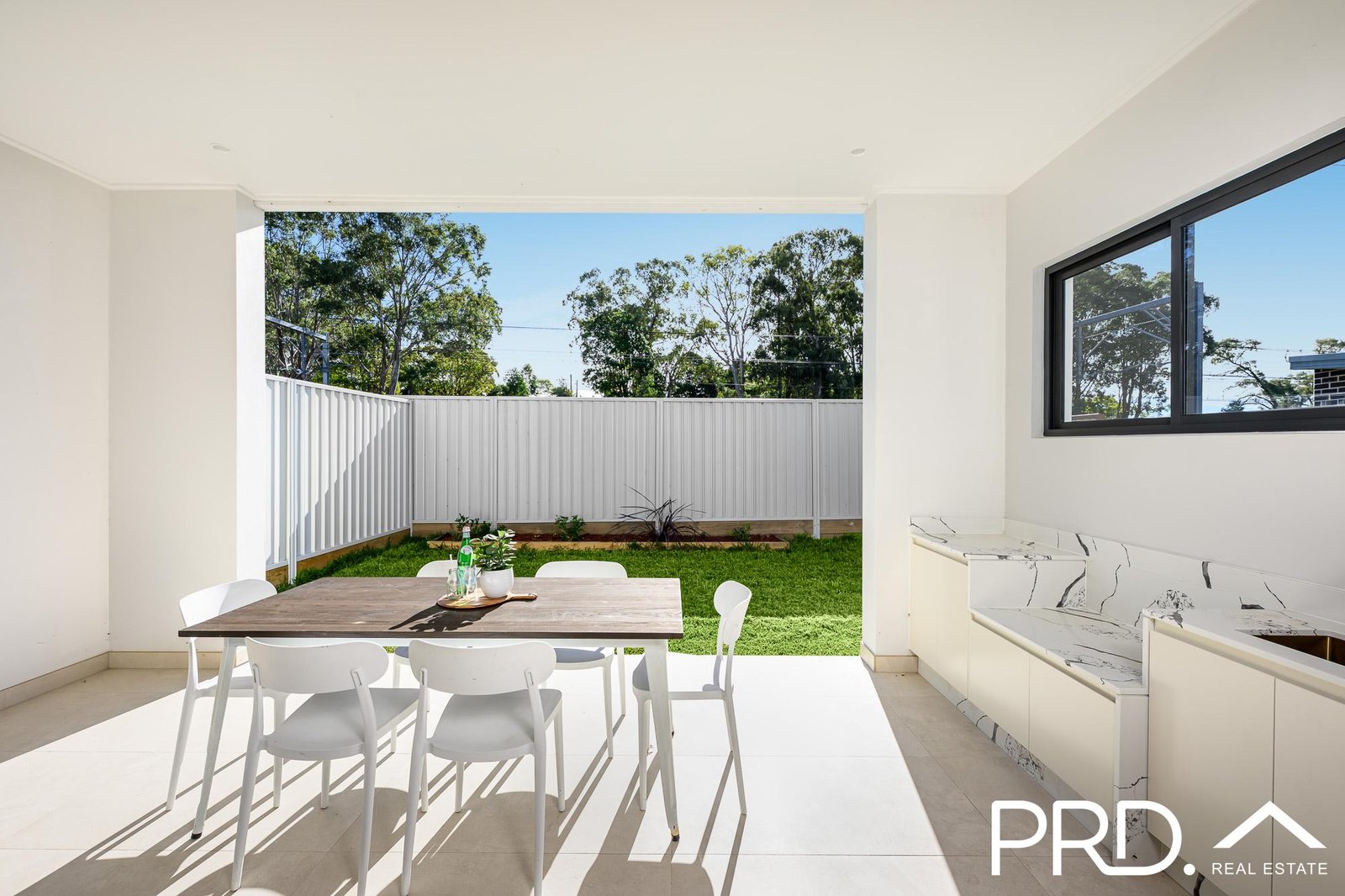 34a Hendy Avenue PANANIA 11