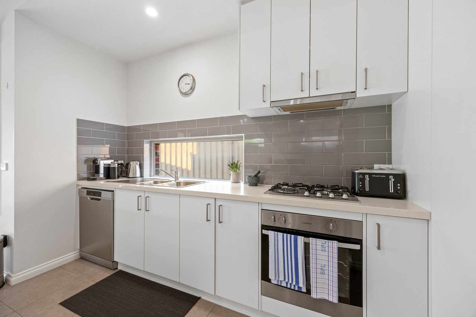 Gallery: 34B Boak Avenue