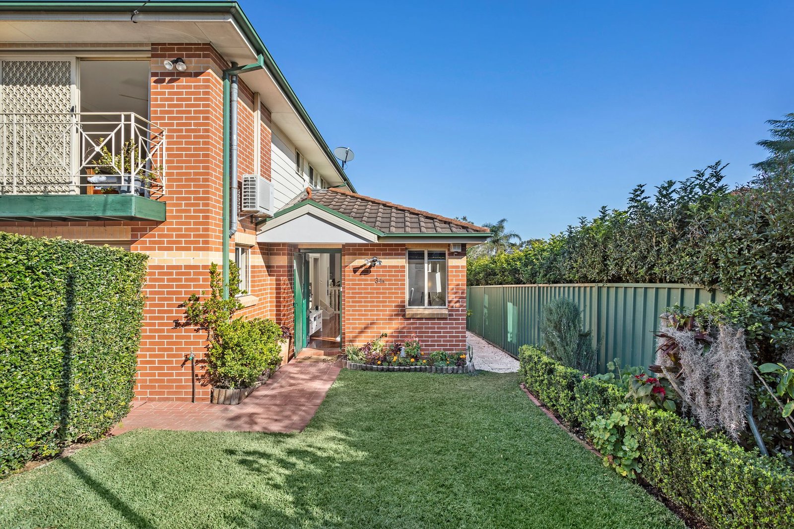 34B Brereton Street, GLADESVILLE NSW 2111