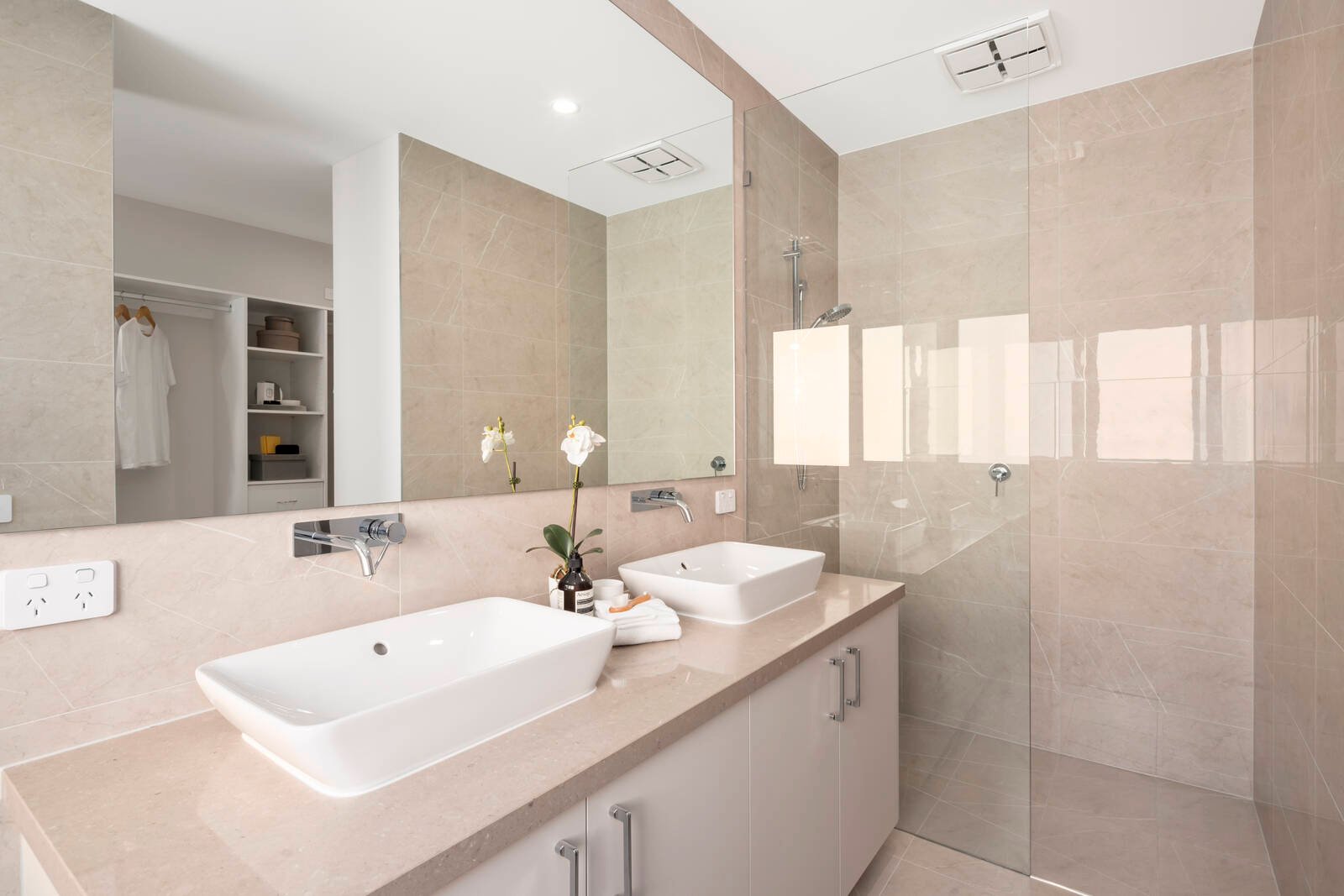 Real Estate and Property in 34B Briggs Street, Caulfield, VIC