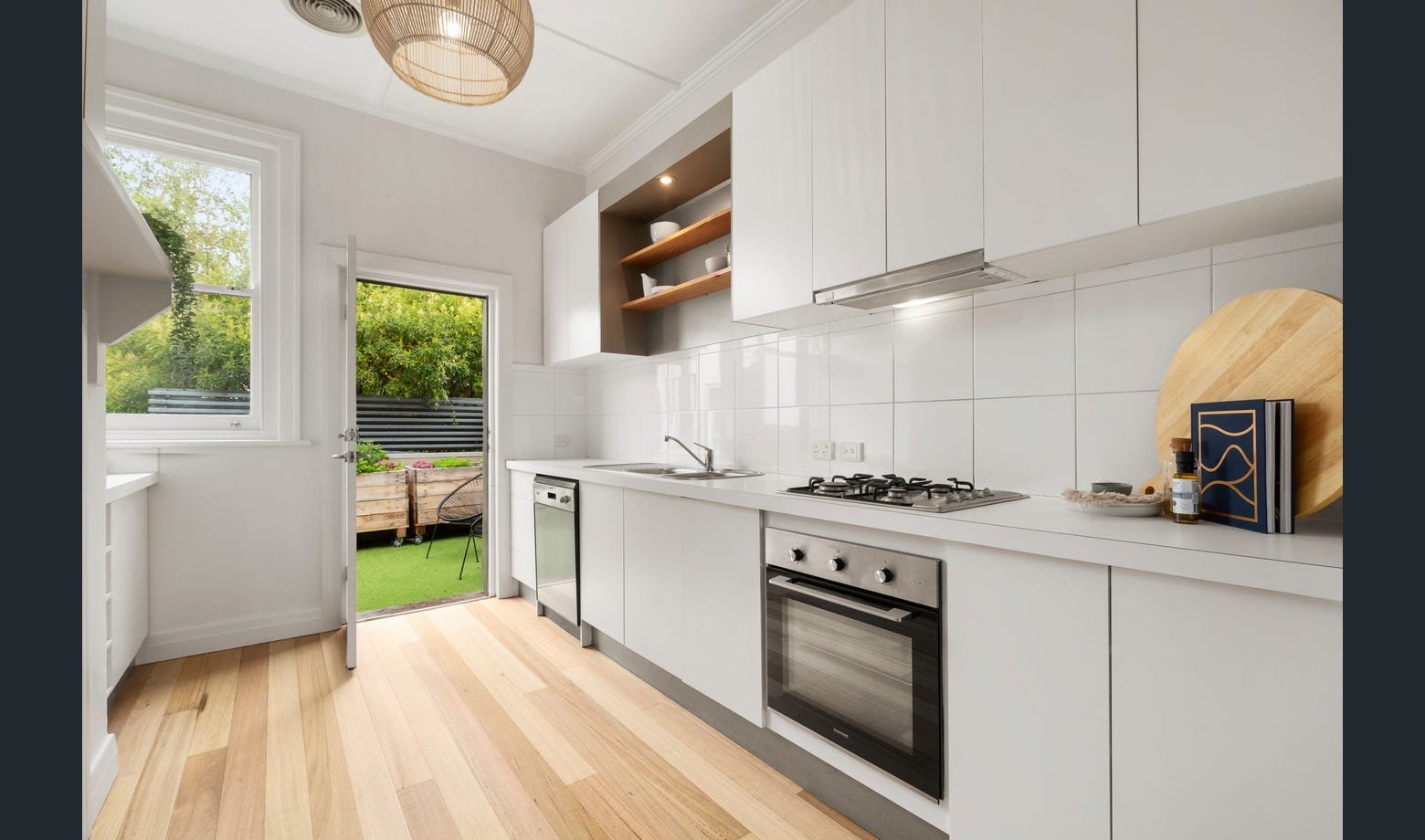 Gallery: 34B Donald Street