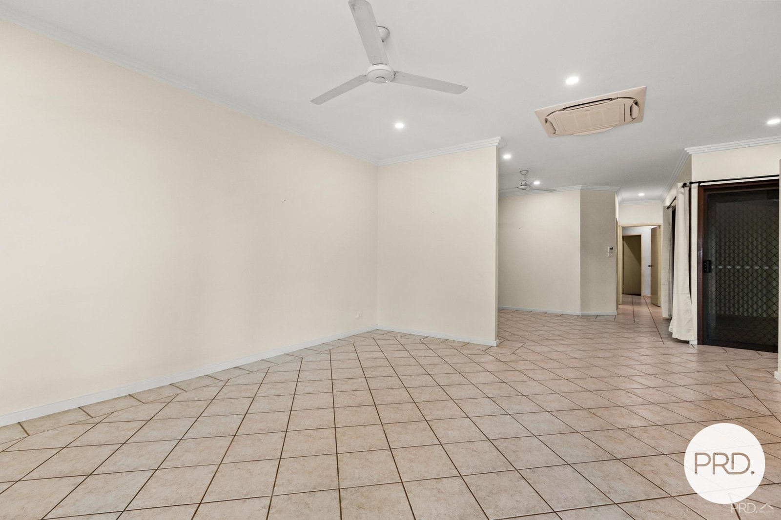 34b Glenister Loop CABLE BEACH 9