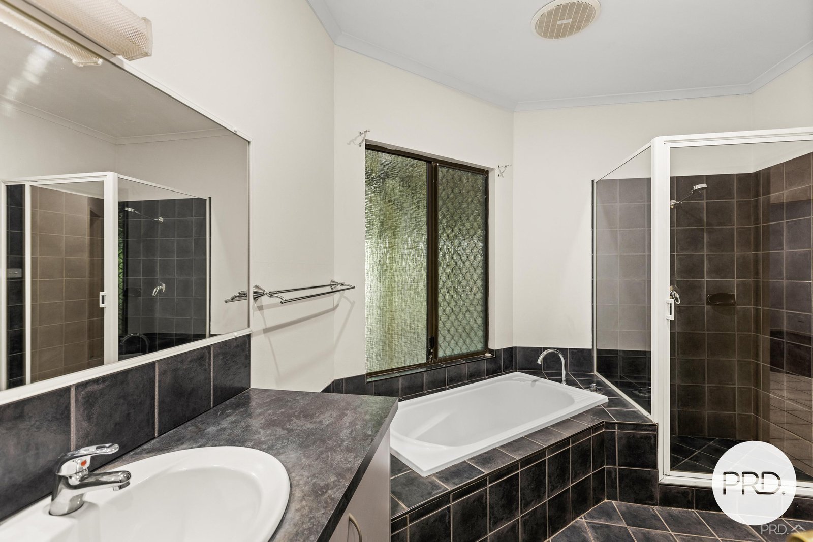 34b Glenister Loop CABLE BEACH 11