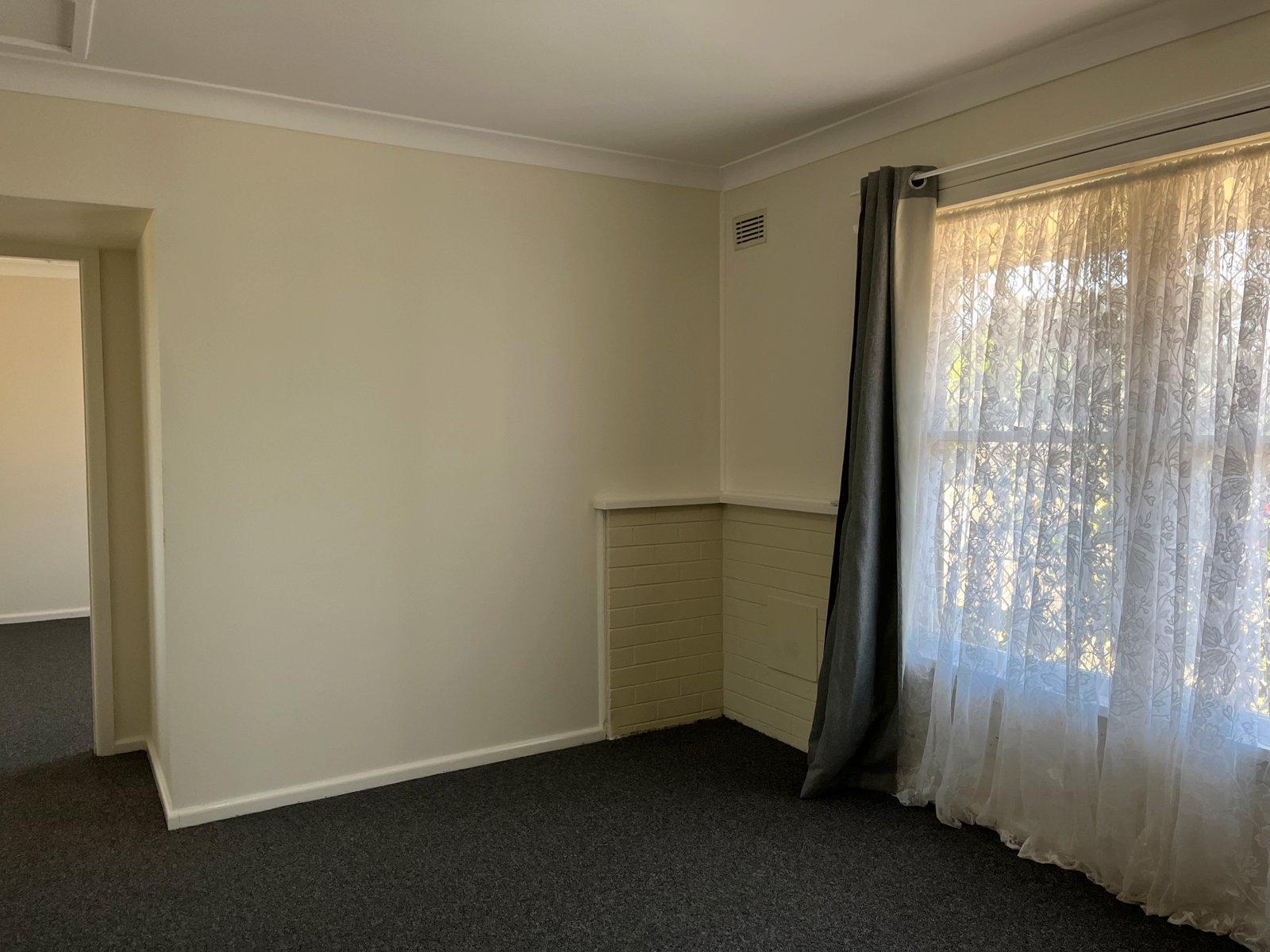 3/5-11 Northview Street TAMWORTH 9