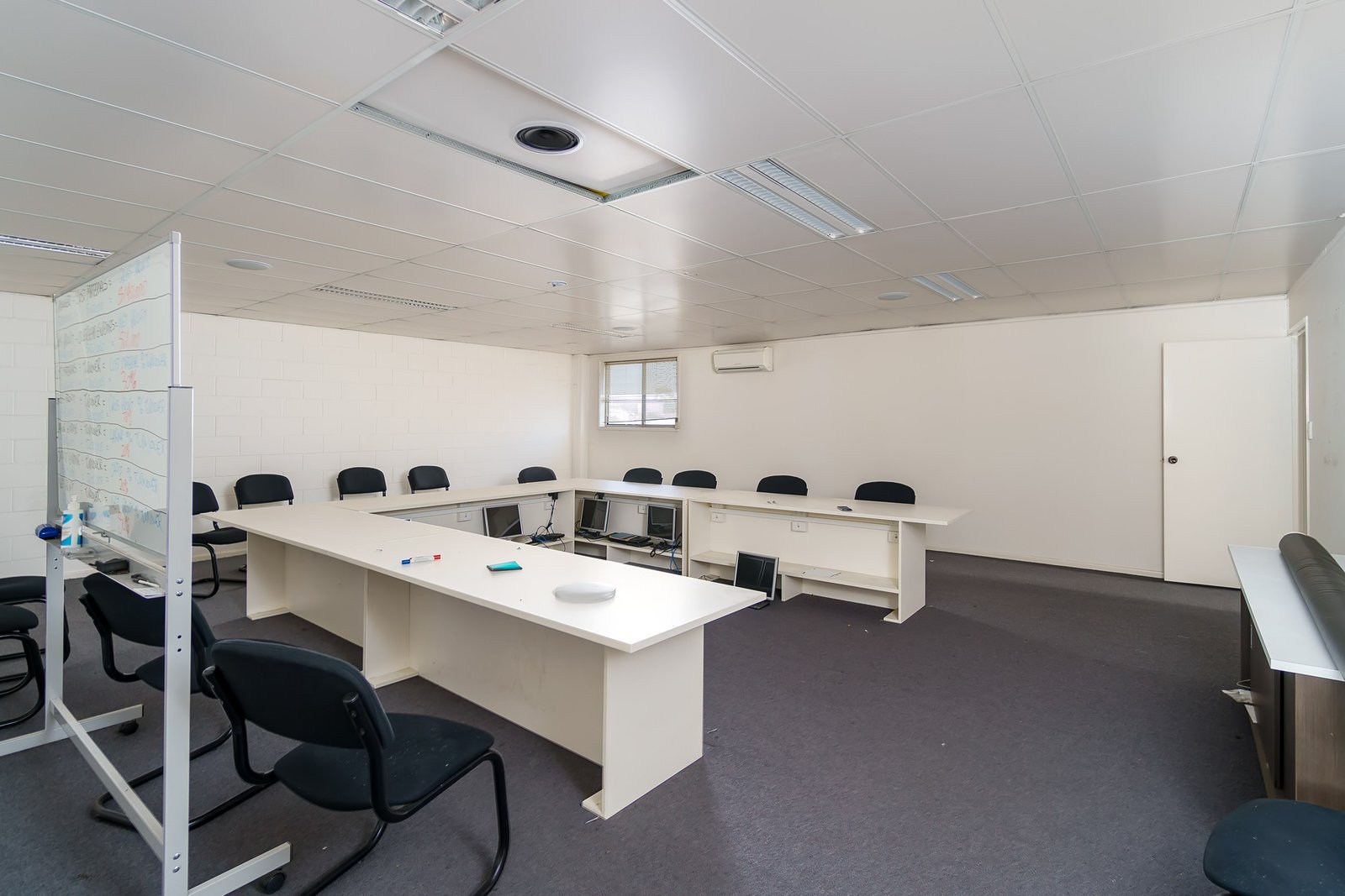 35-37 Dobney Avenue WAGGA WAGGA 2