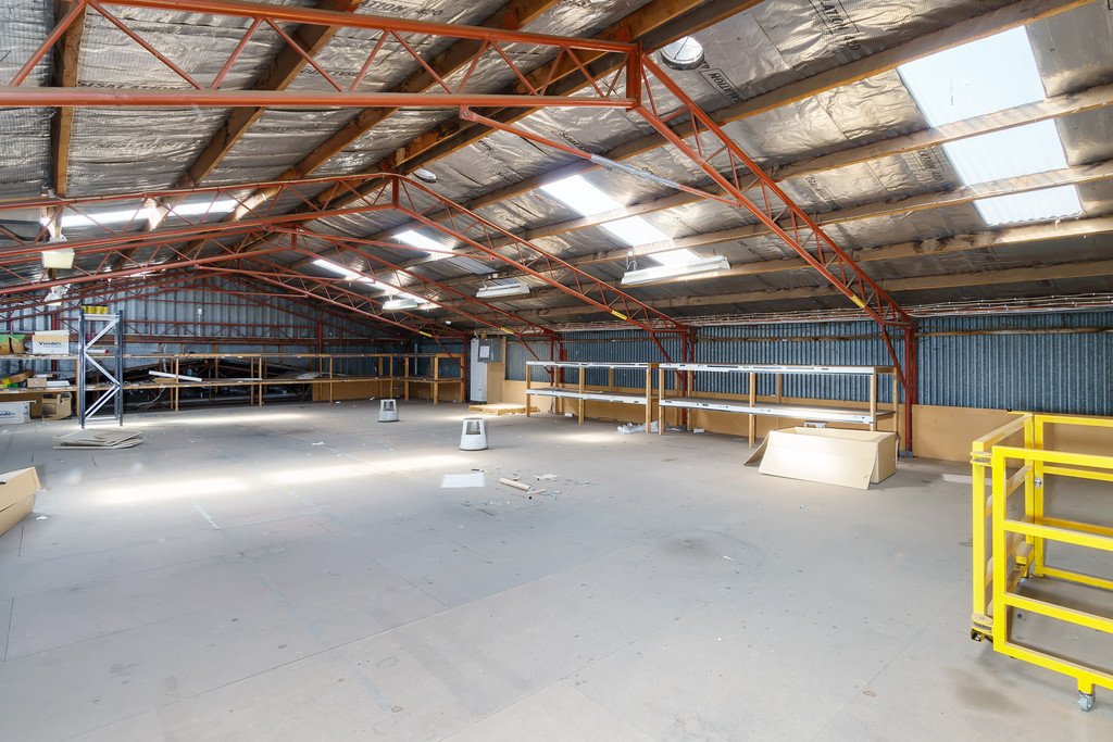 35-37 Dobney Avenue WAGGA WAGGA 11