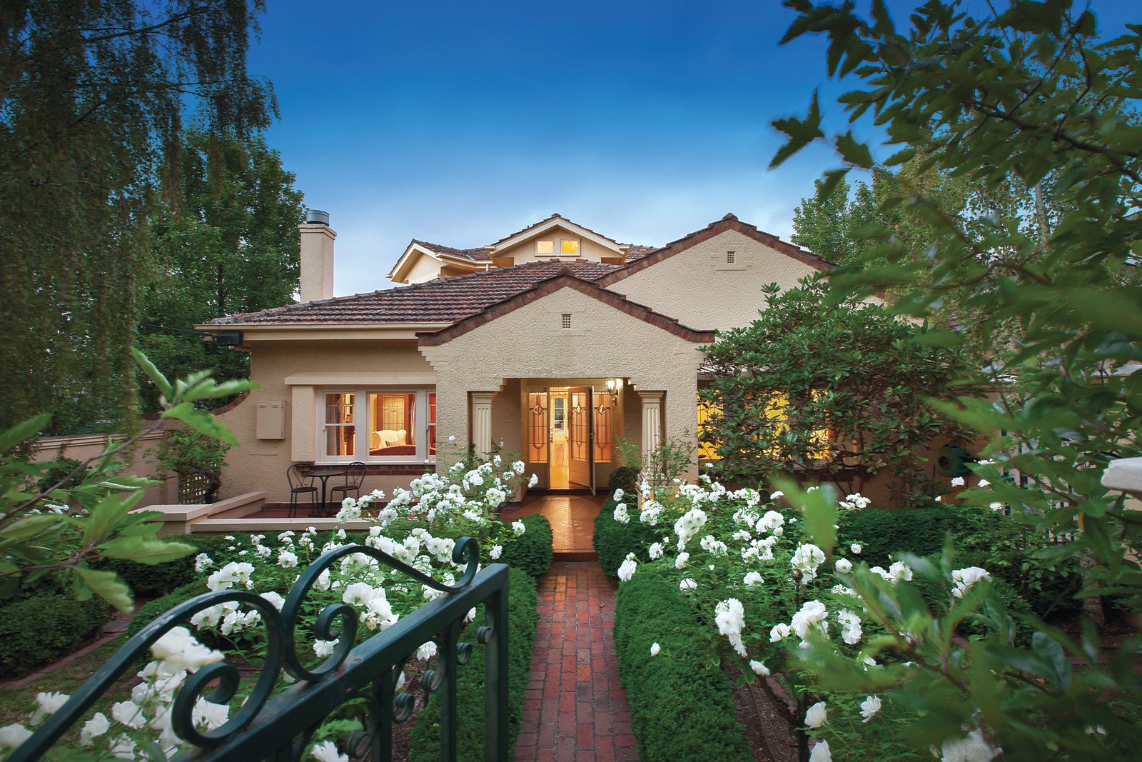 35-37 Kent Road, Surrey Hills, VIC