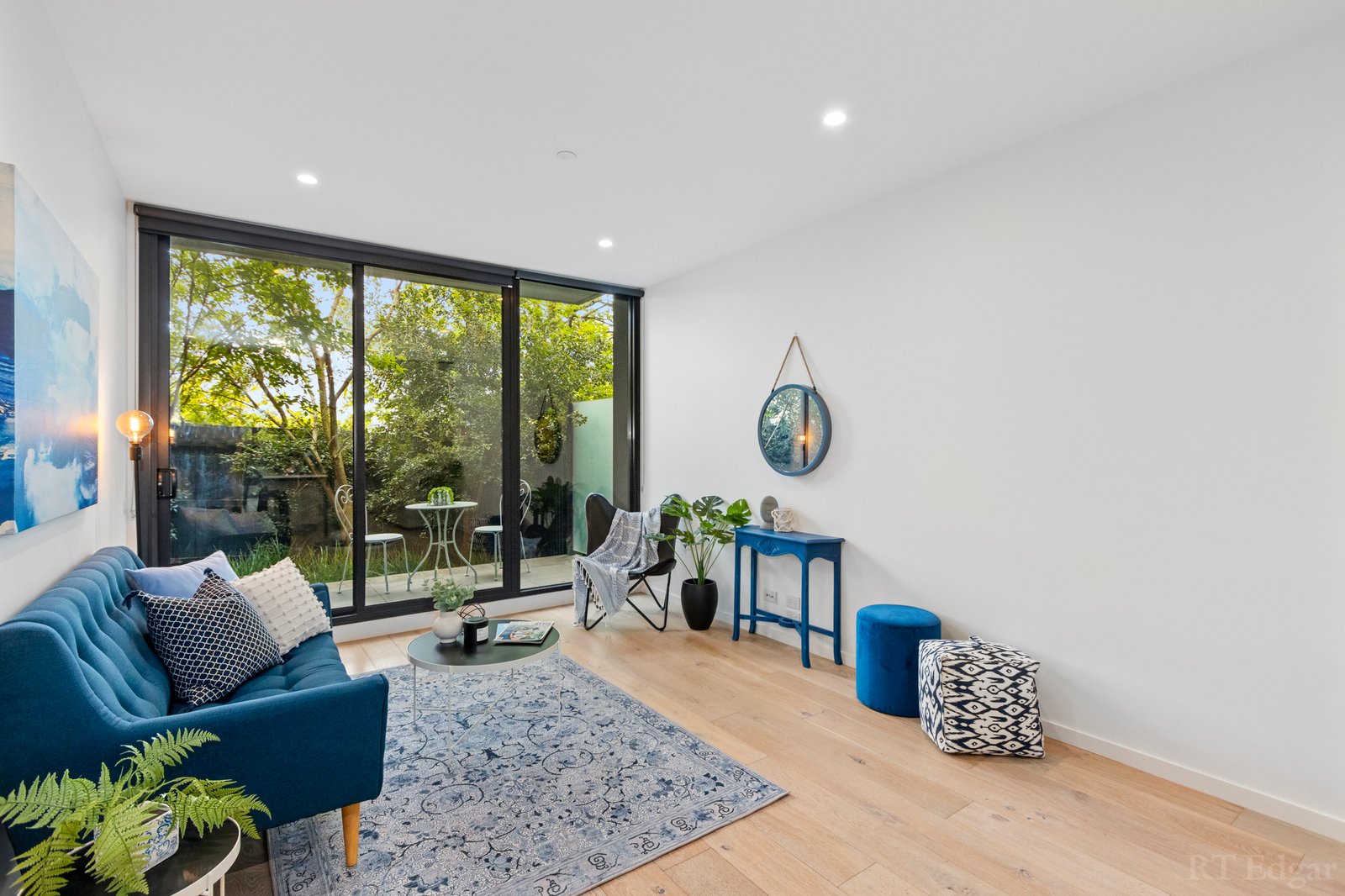 Real Estate and Property in 3/5-7 Curlew Court, Doncaster, VIC