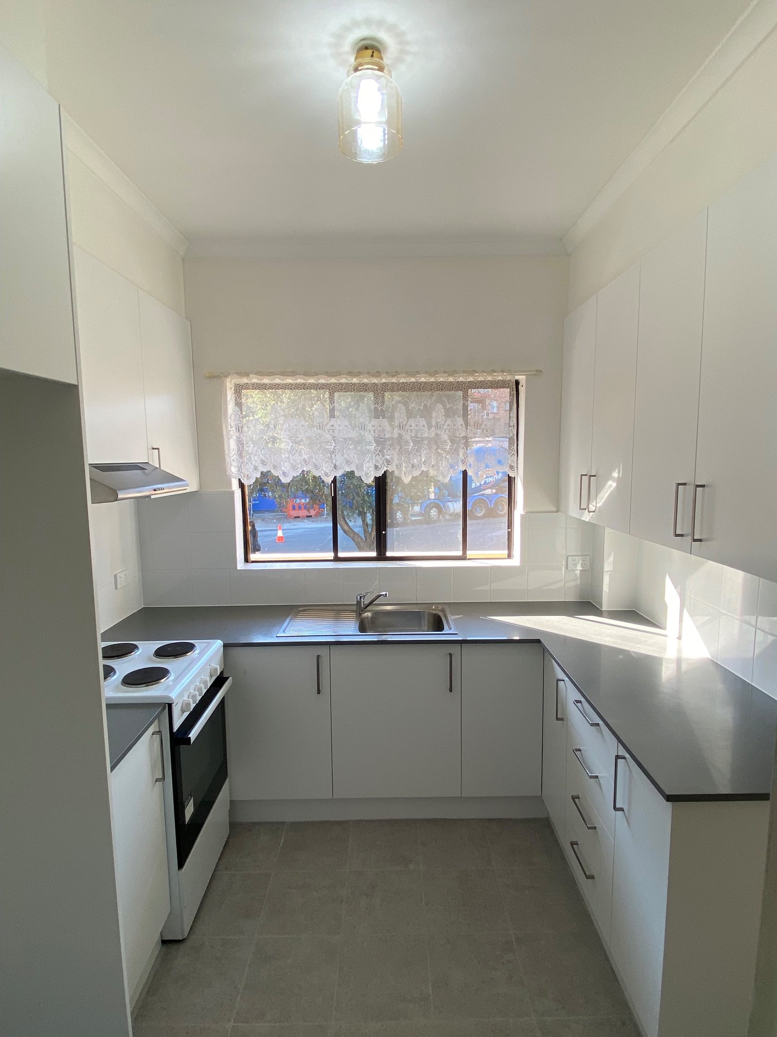 3/5-7 Lister Avenue ROCKDALE 2