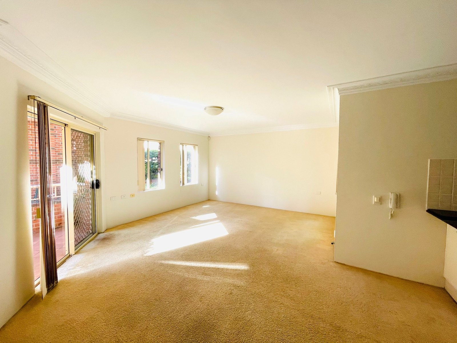 3/5-9 Bellevue Street KOGARAH 2