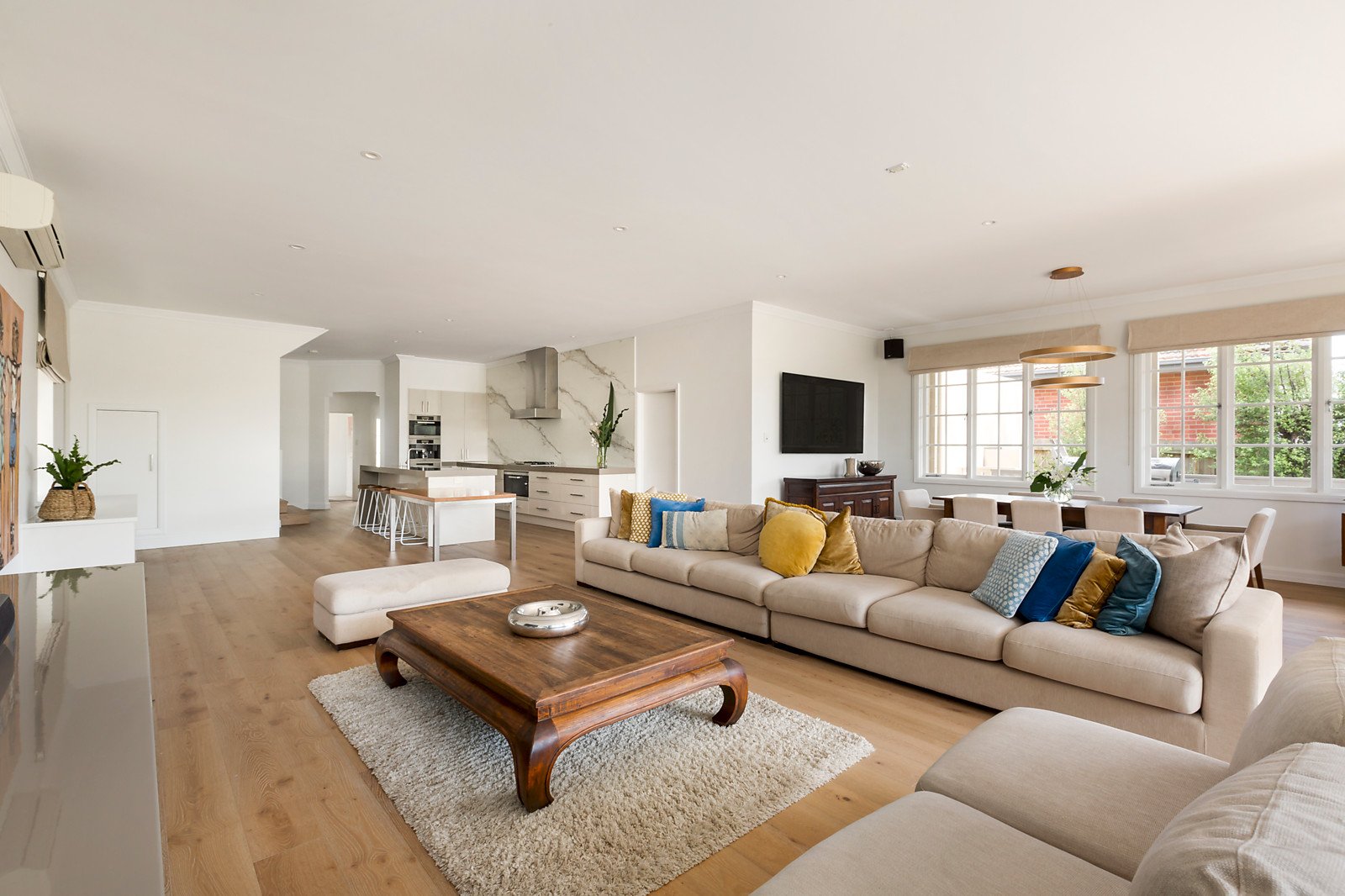 35 Adrian Street, Glen Iris, VIC