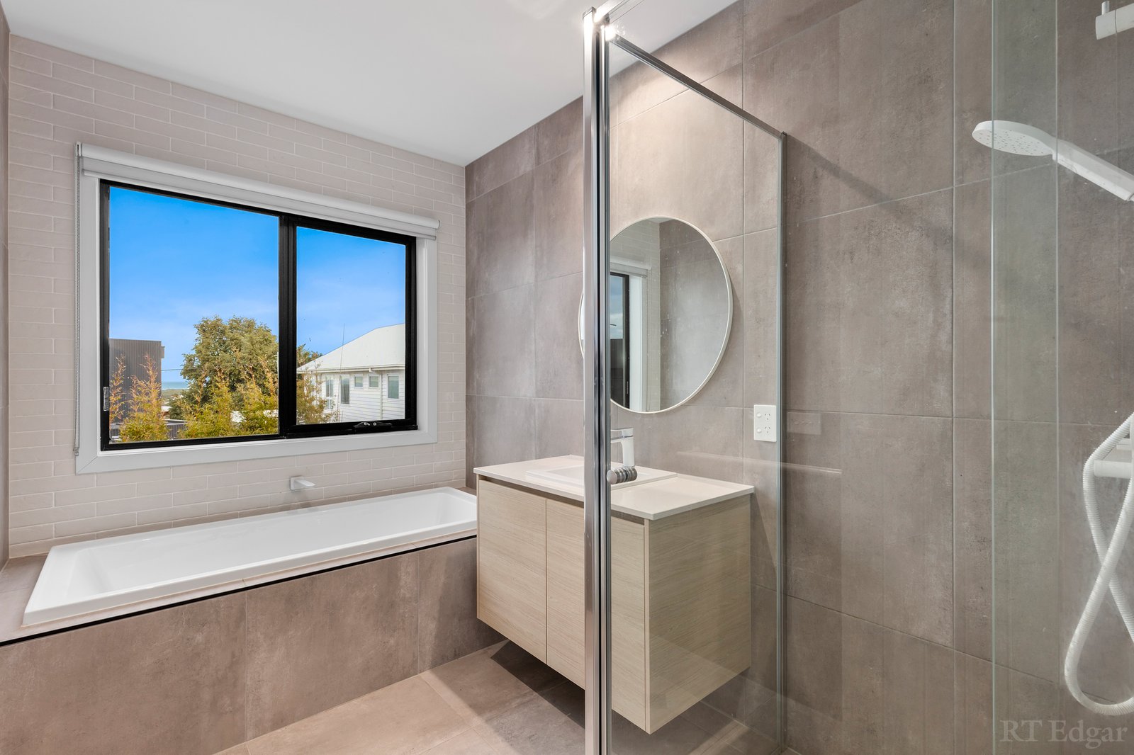 Real Estate and Property in 35 Aldebaran Road, Ocean Grove, VIC