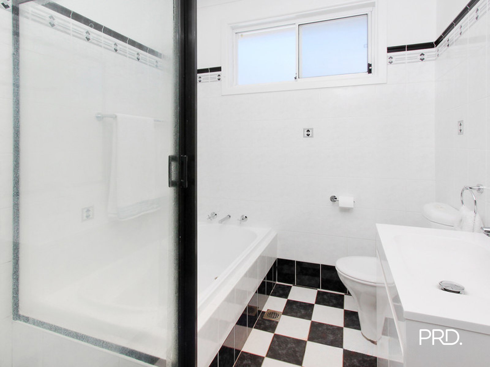 35 Arakoon Ave  Penrith 4