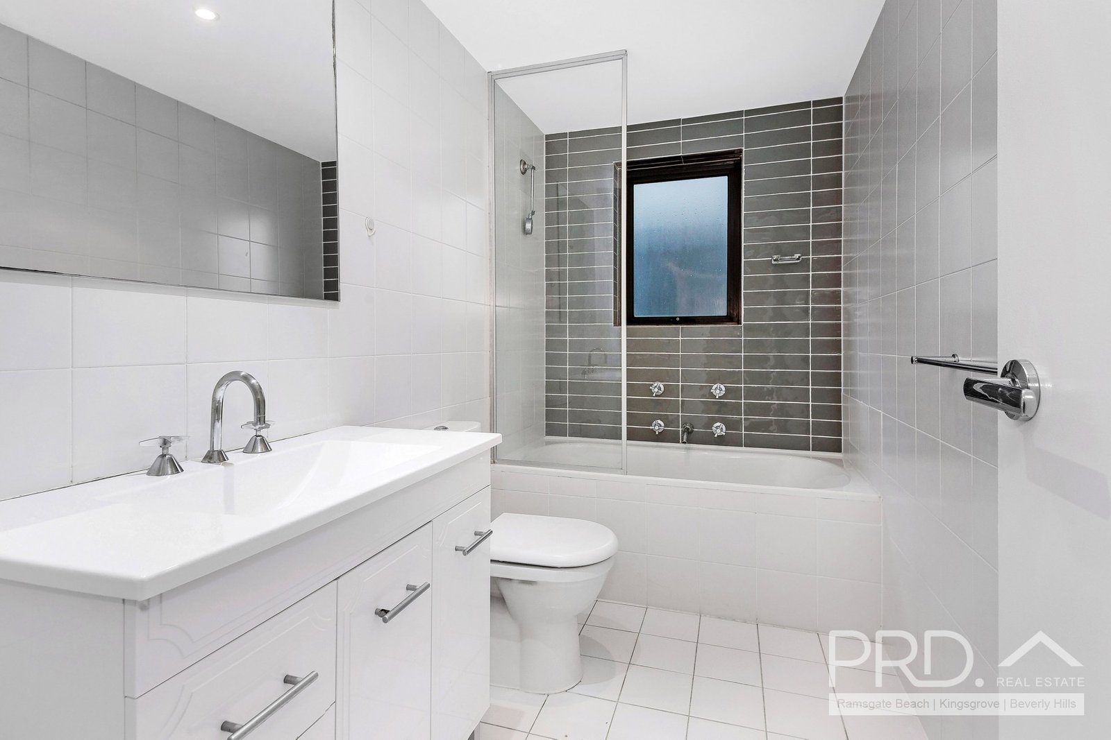 35 Arncliffe Street WOLLI CREEK 6