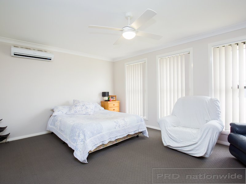 35 Arrowtail Street CHISHOLM 4
