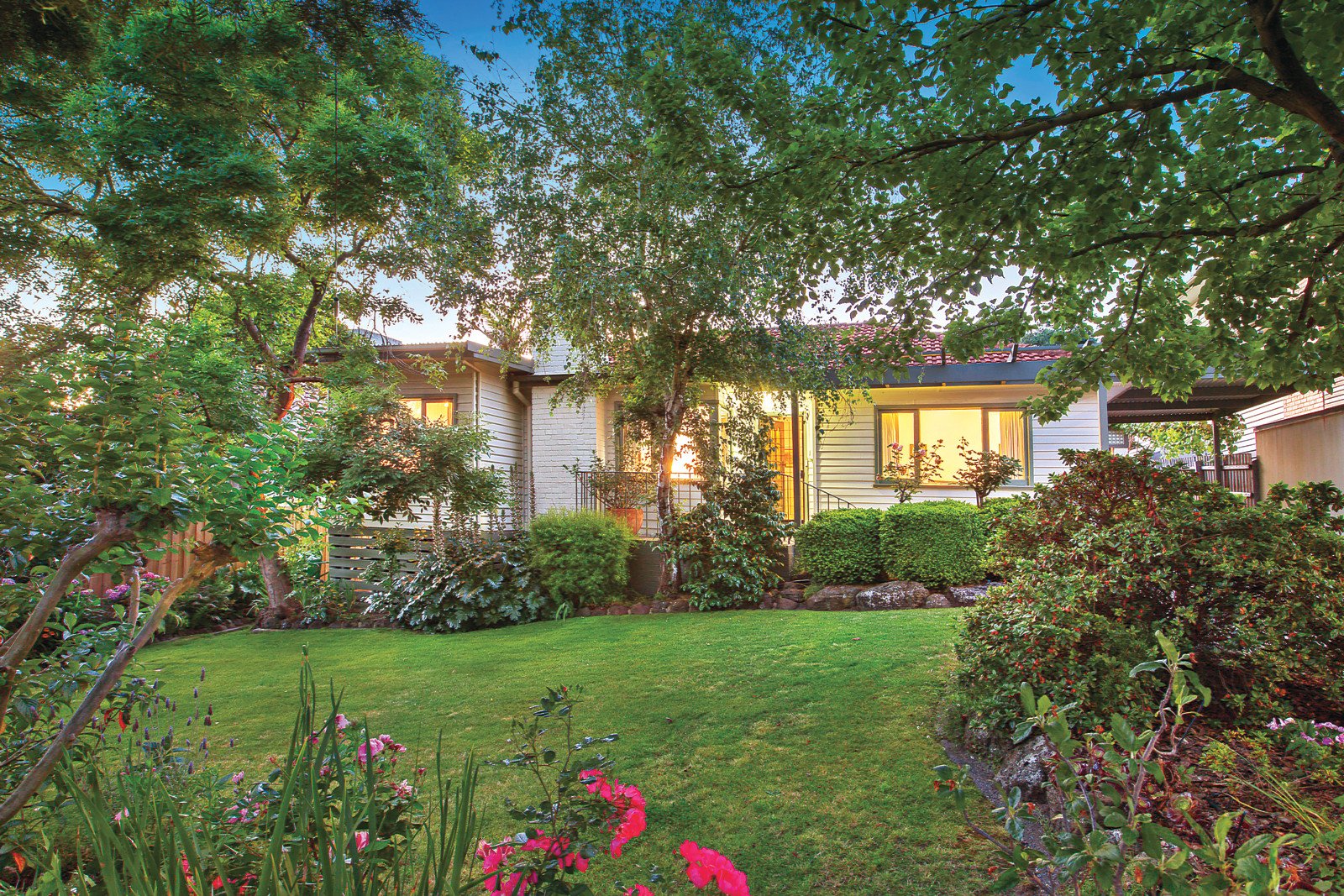 35 Barnes Avenue, Burwood, VIC