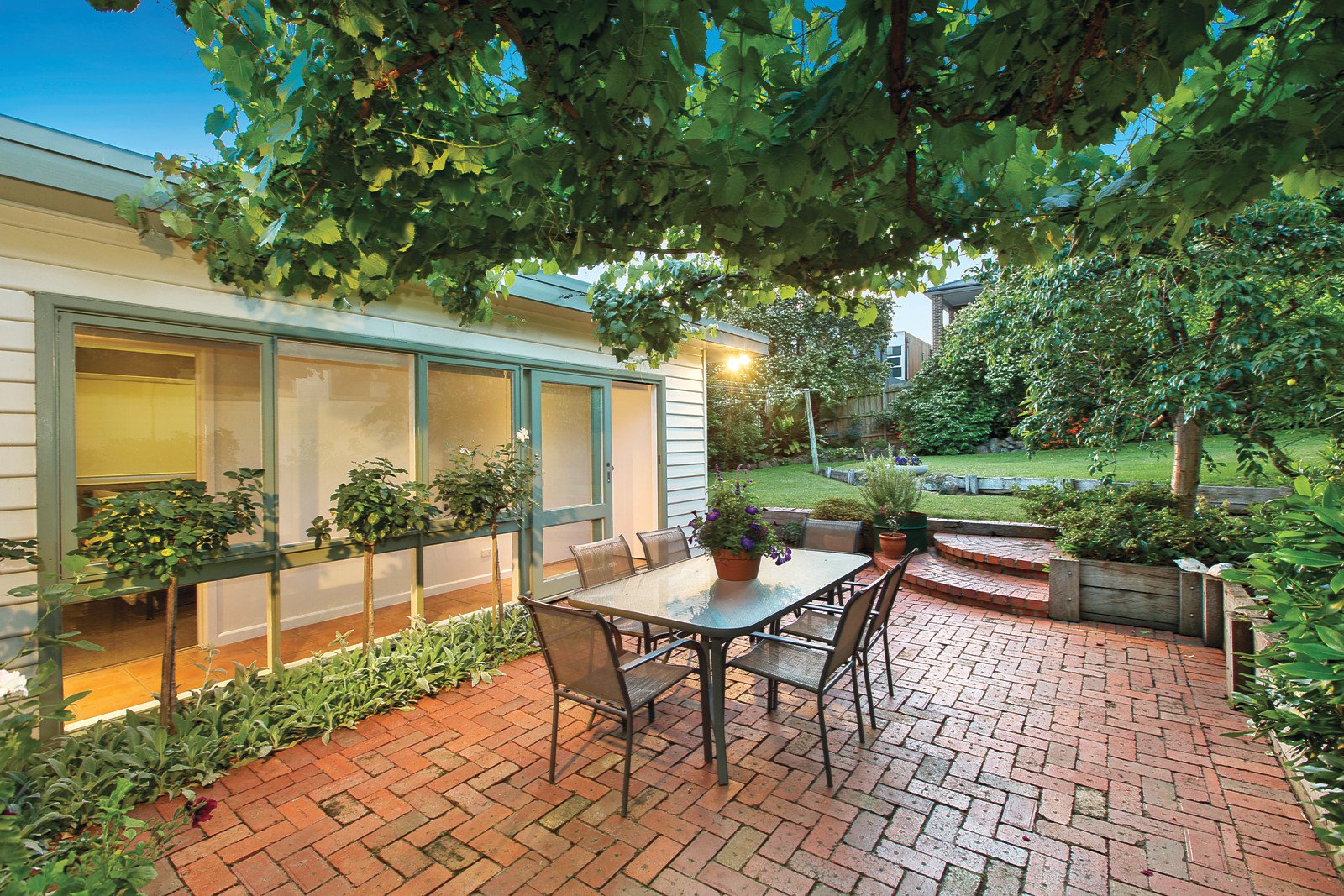 35 Barnes Avenue, Burwood, VIC