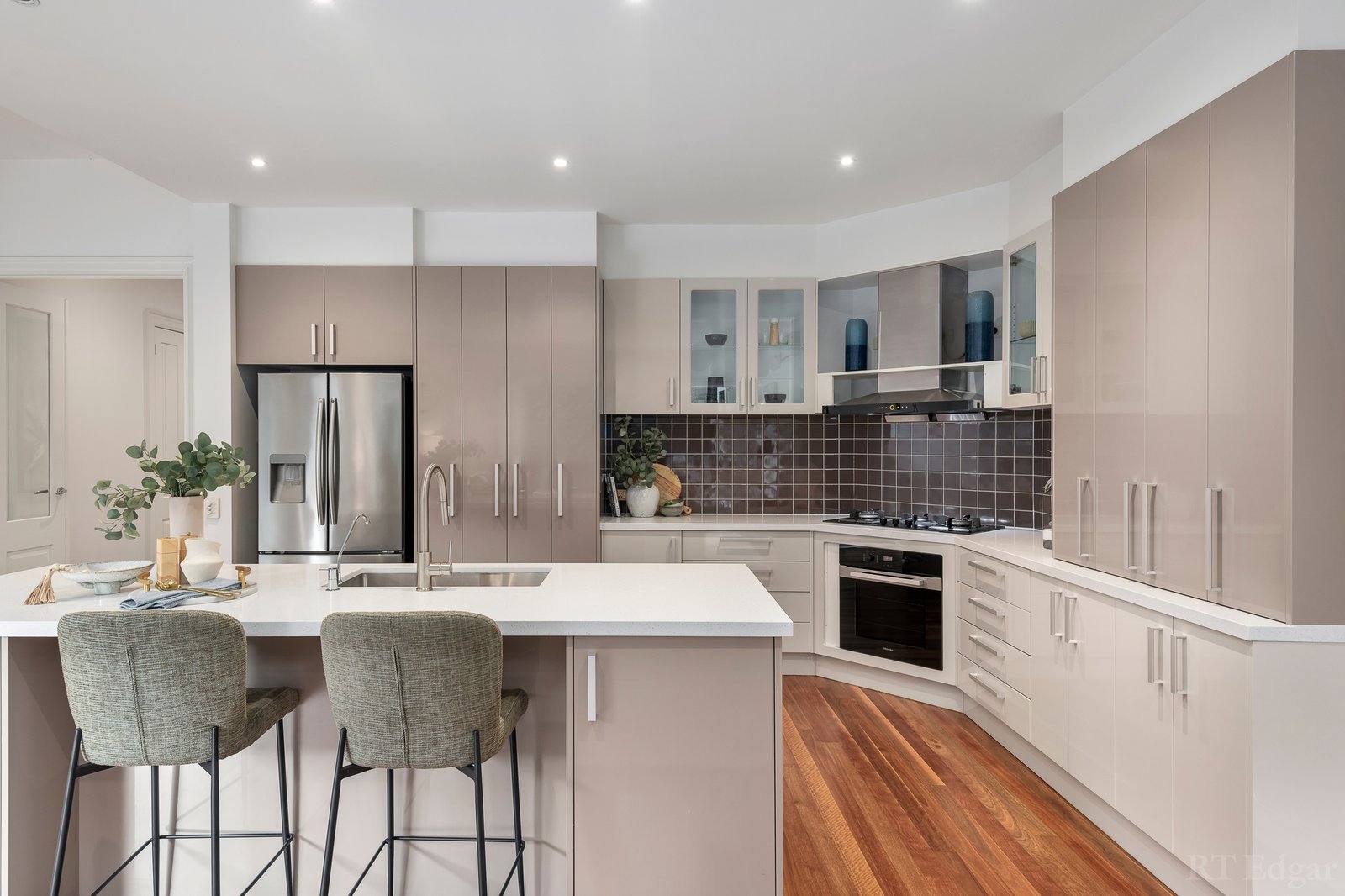Real Estate and Property in 35 Barnsbury Road, Deepdene, VIC