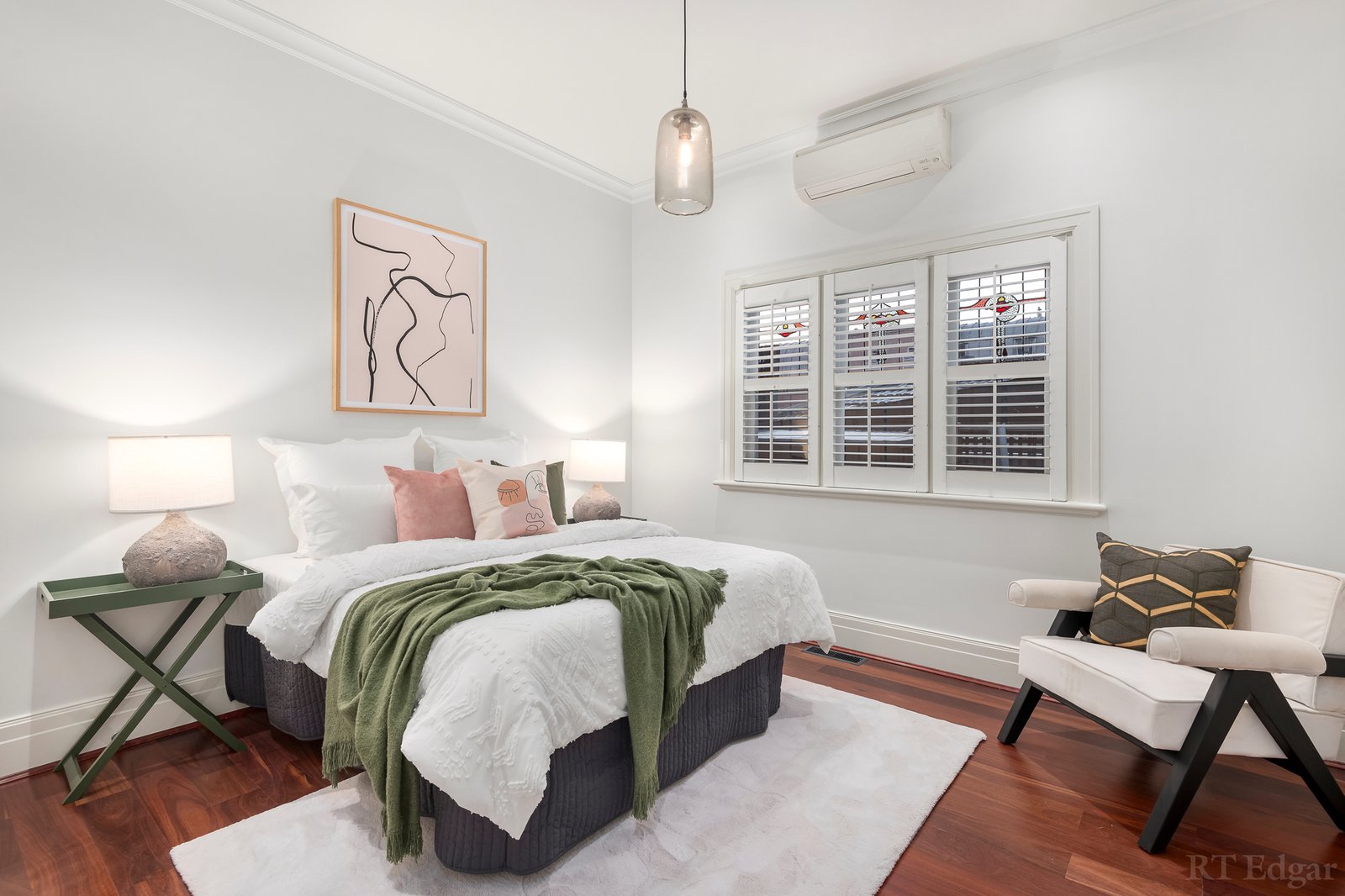 Real Estate and Property in 35 Barnsbury Road, Deepdene, VIC