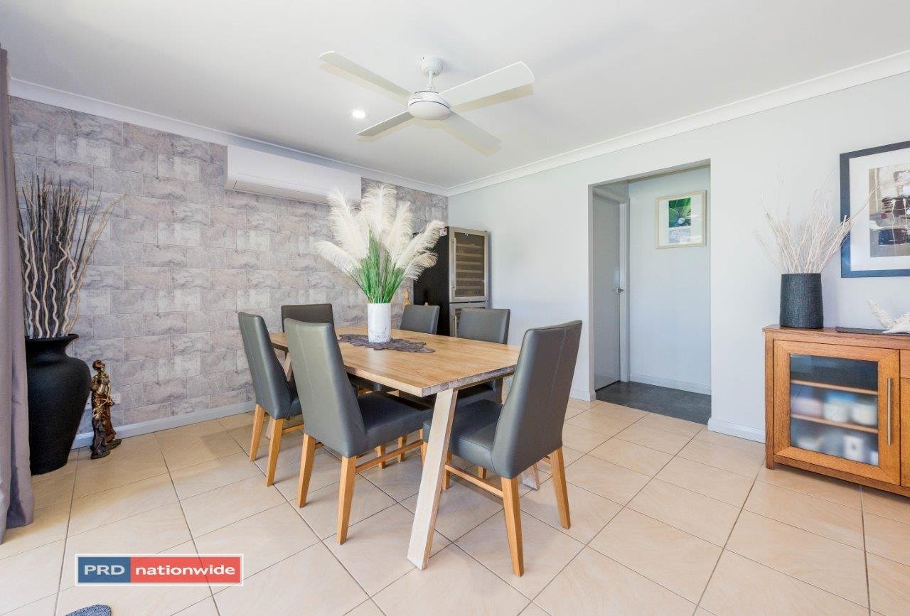 35 Boronia Drive,  SALAMANDER BAY 10