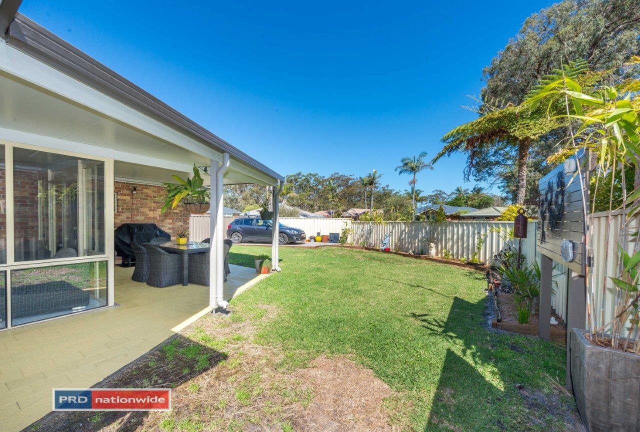 35 Boronia Drive,  SALAMANDER BAY 19