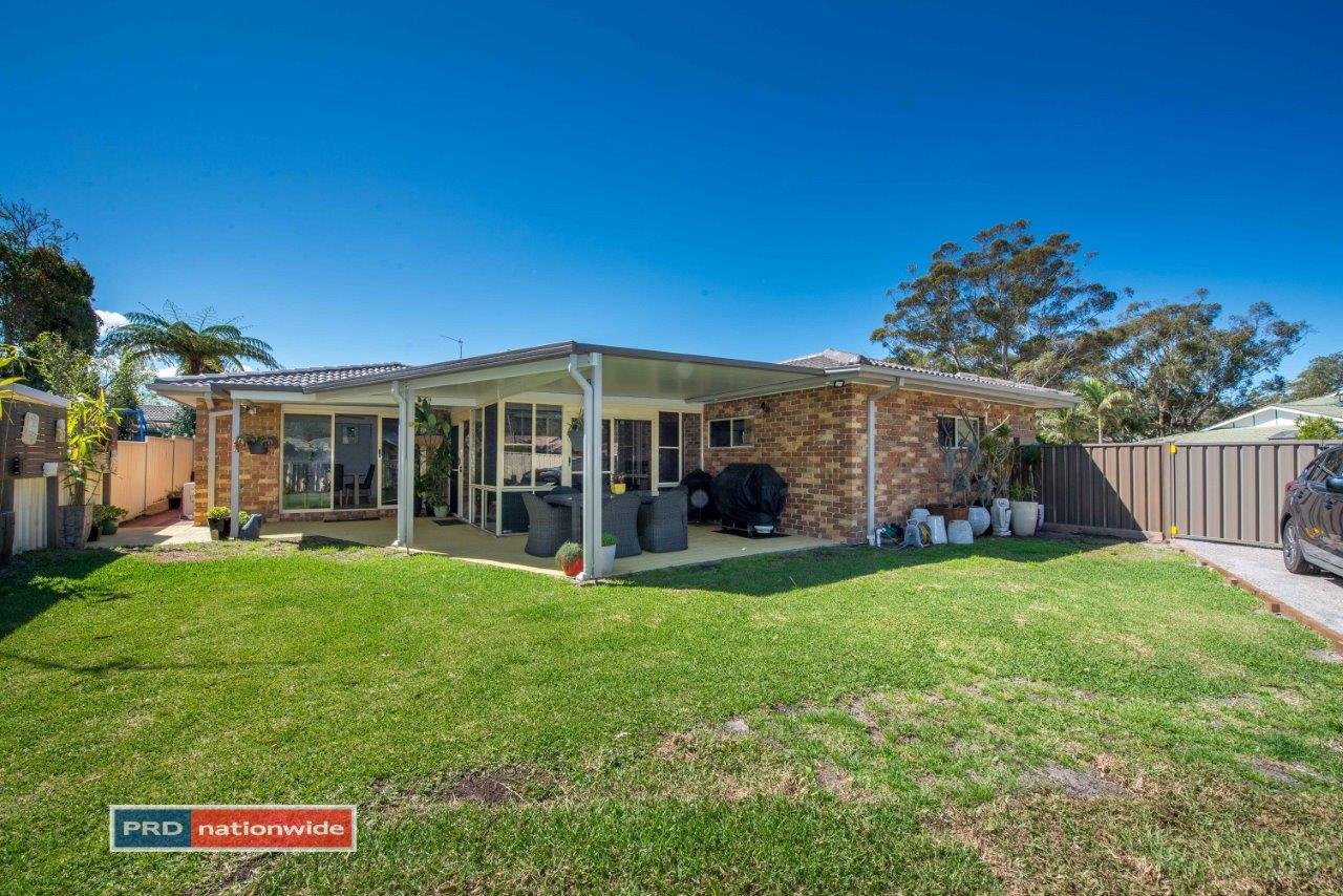 35 Boronia Drive,  SALAMANDER BAY 20