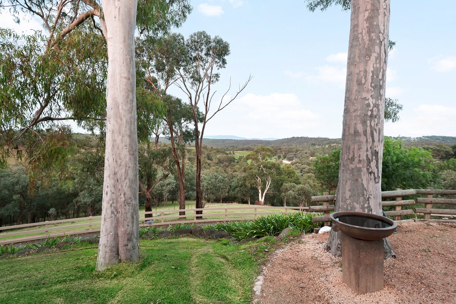 Real Estate and Property in 35 Bourchiers Road, Kangaroo Ground, VIC