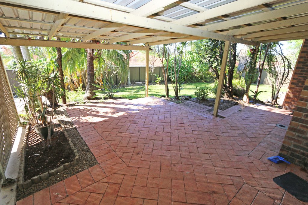 35 Bradstone Road CARRARA 2