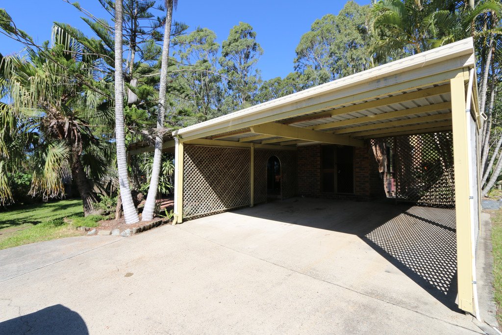 35 Bradstone Road CARRARA 13