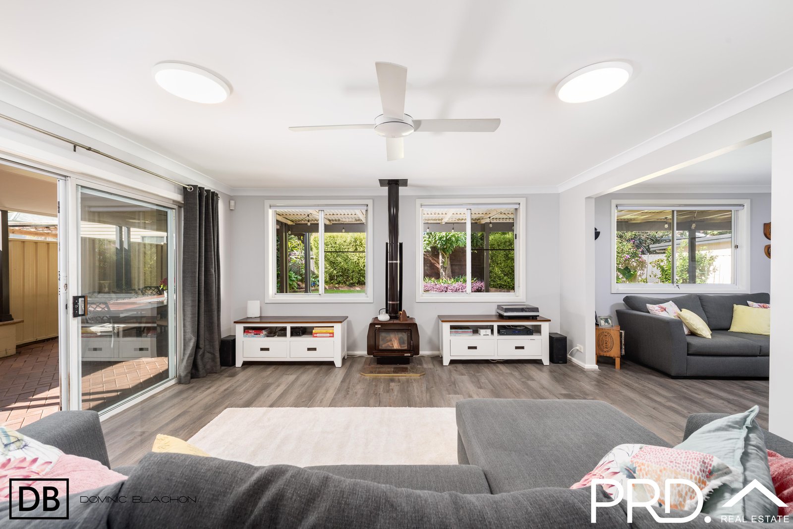 35 Brighton Ave  PANANIA 2
