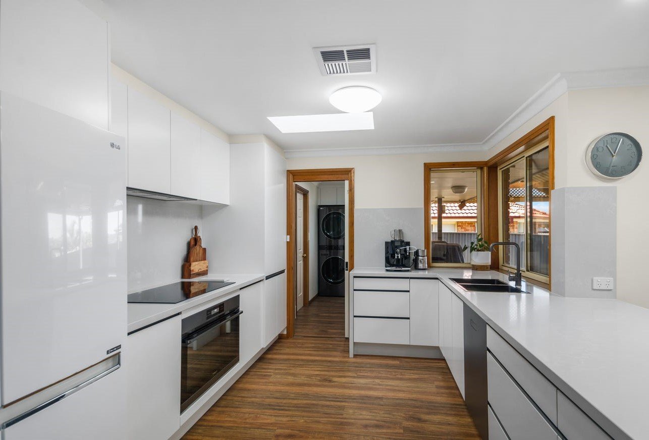 35 Brindabella Dr  HORSLEY 2