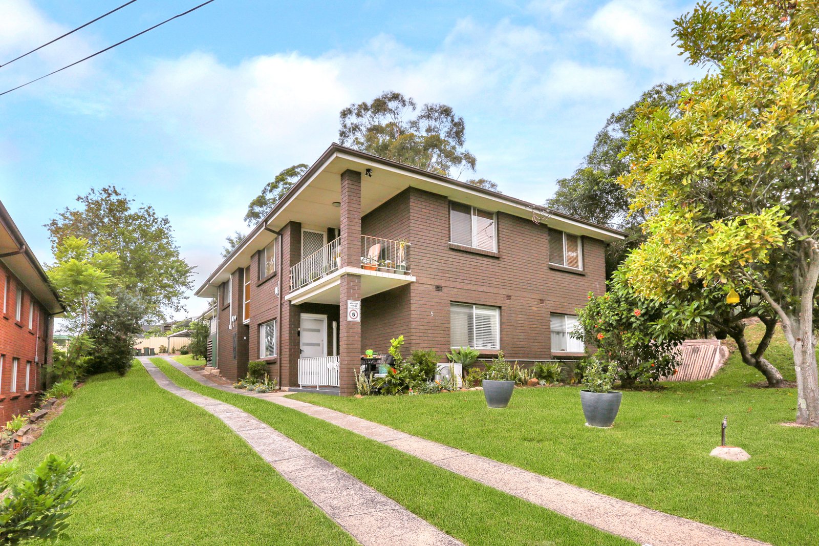 3/5 Brolga St  KANAHOOKA 1