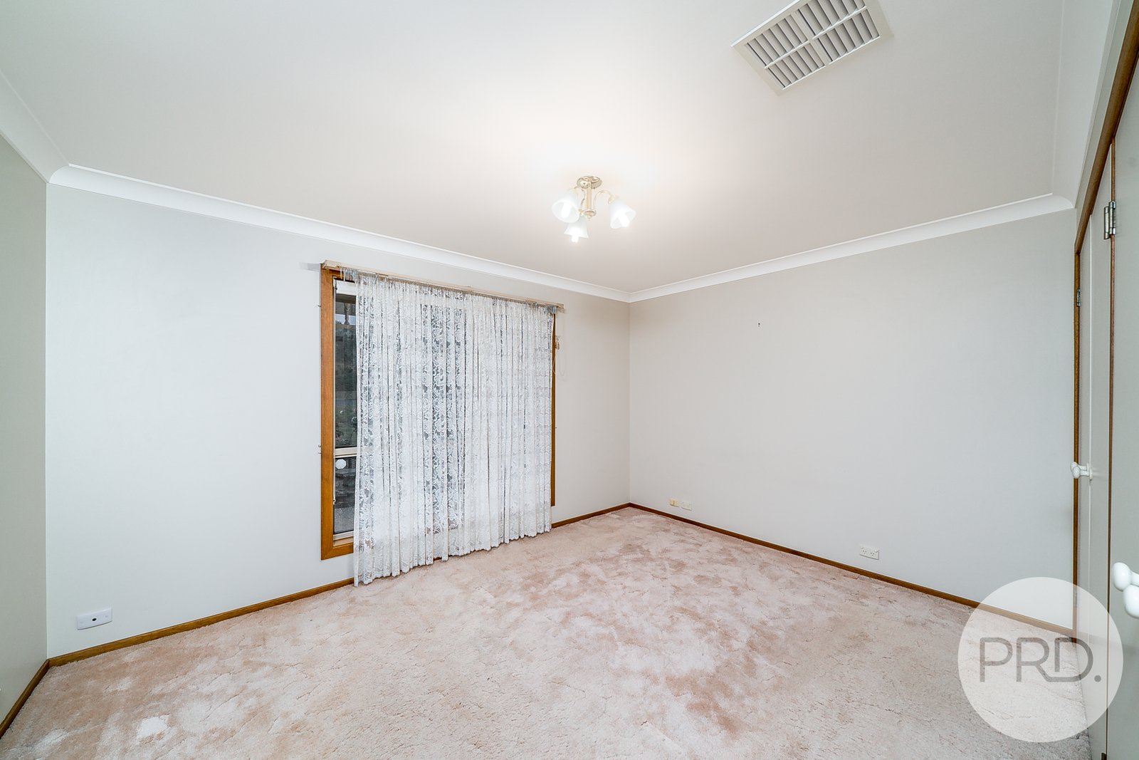 35 Brooklyn Drive BOURKELANDS 6