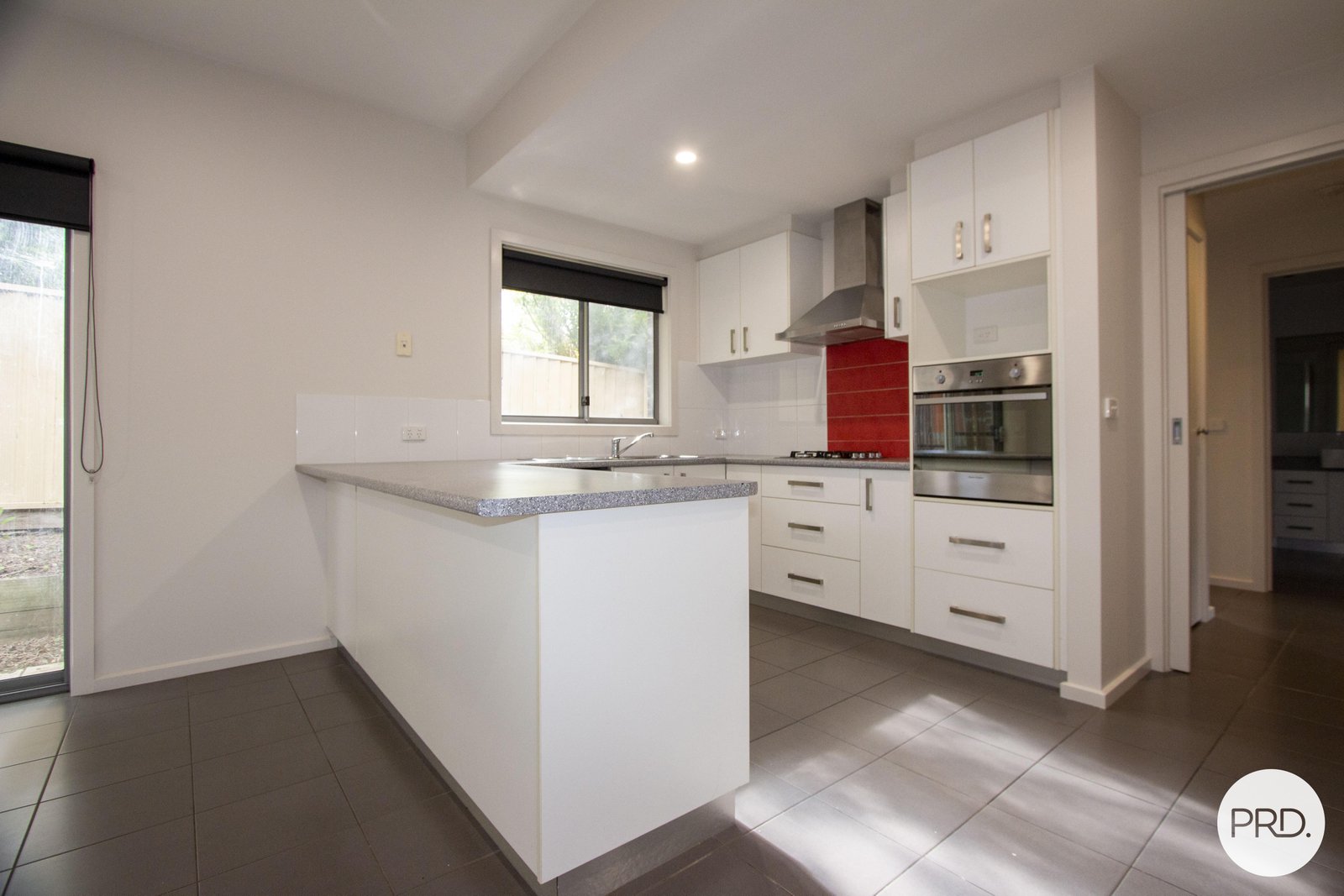 3/5 Brophy Street BROWN HILL 3