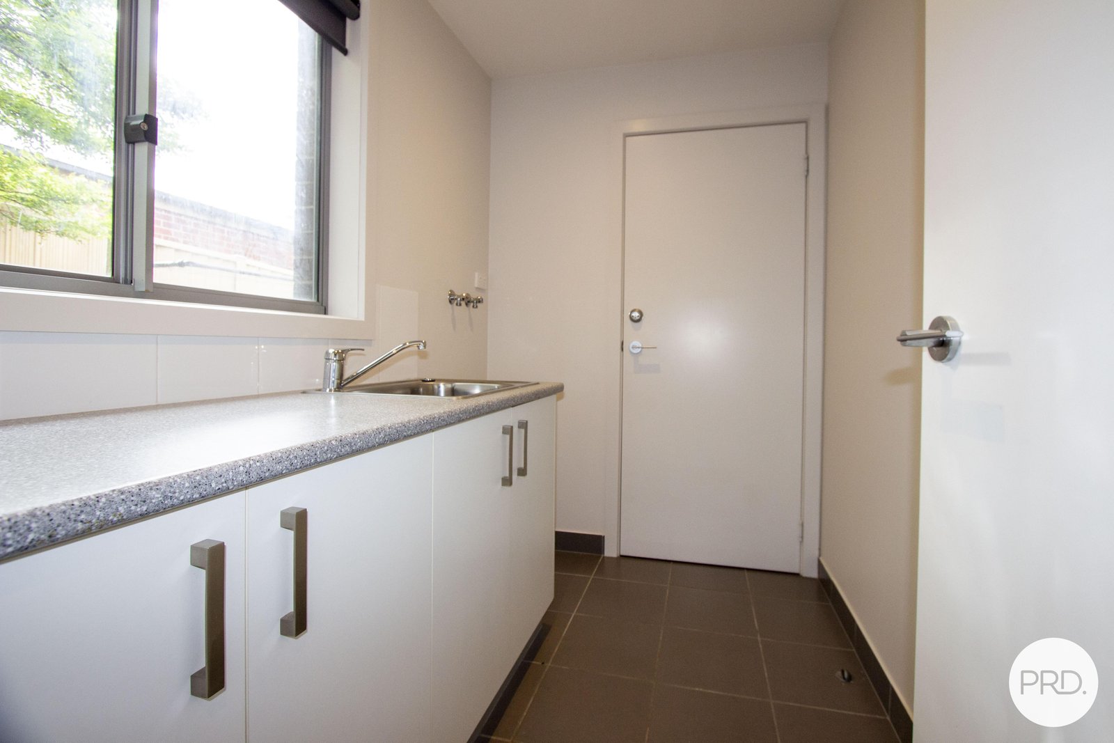 3/5 Brophy Street BROWN HILL 10