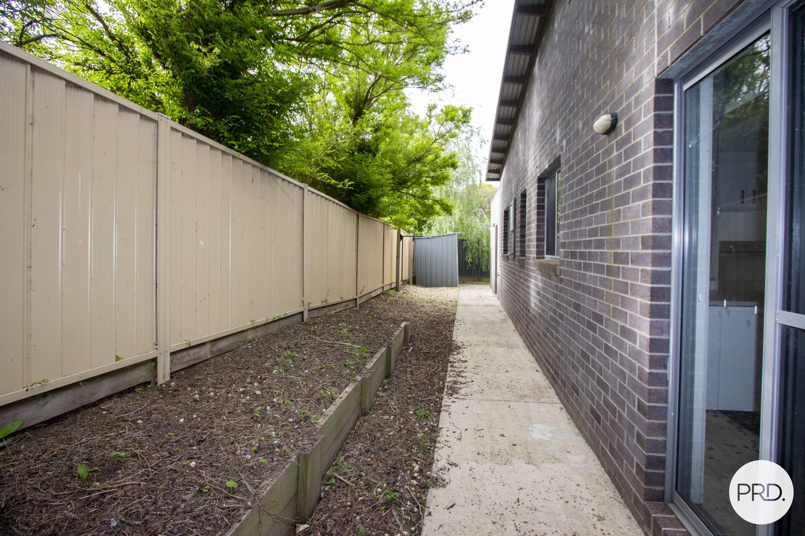3/5 Brophy Street BROWN HILL 11