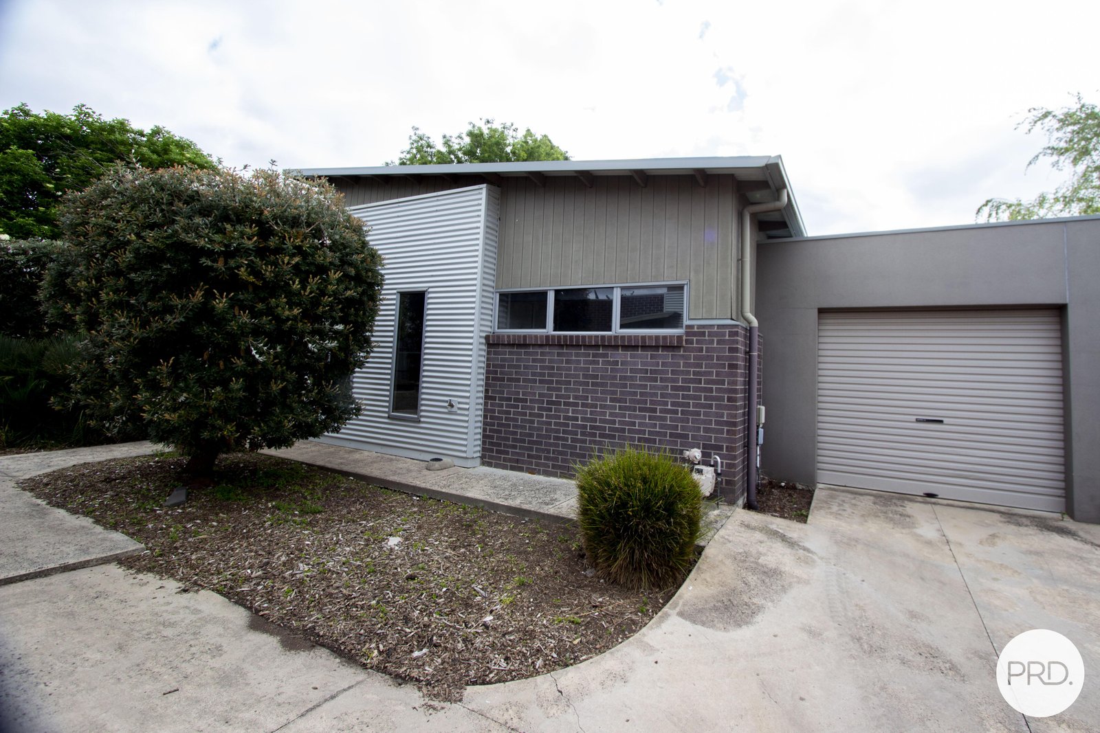 3/5 Brophy Street BROWN HILL 12