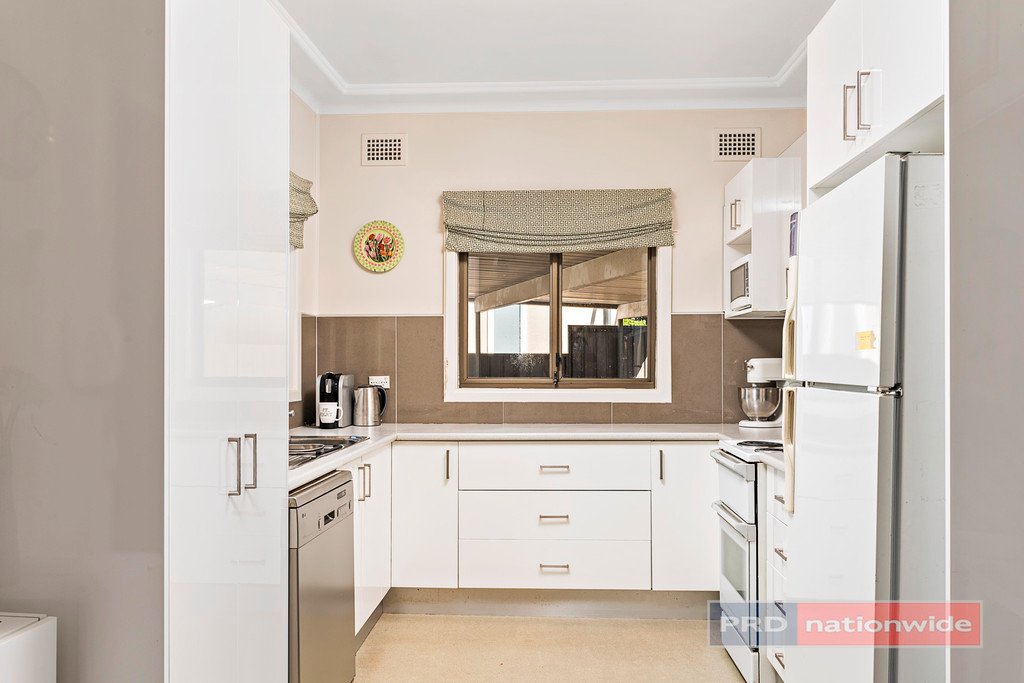 35 Bruce Ave  PANANIA 3