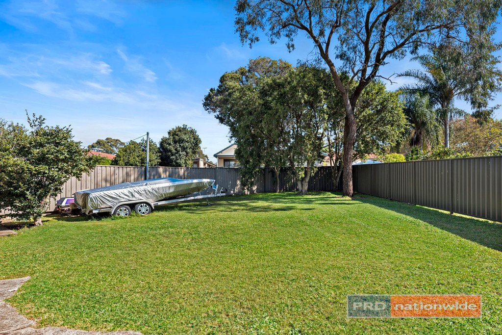 35 Bruce Ave  PANANIA 6