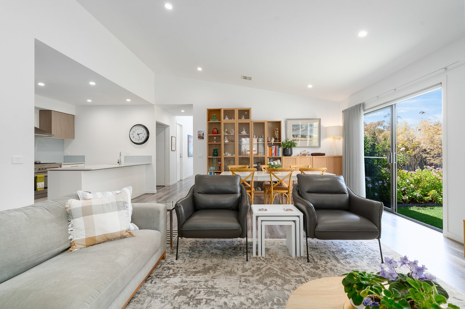 Gallery: 35 Capstan Crescent