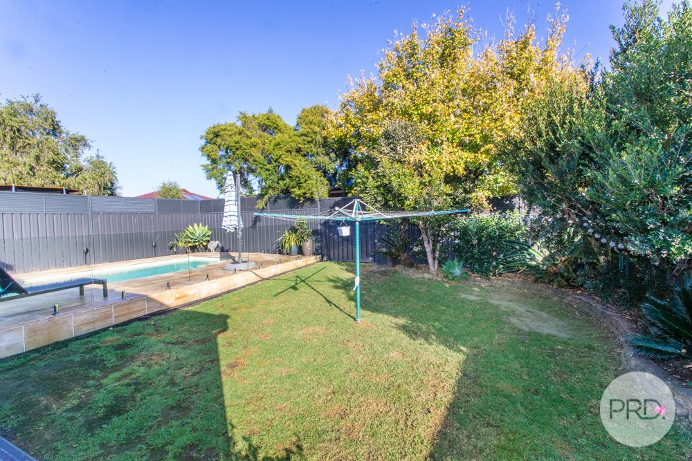 35 Carinda Dr  South Penrith 4